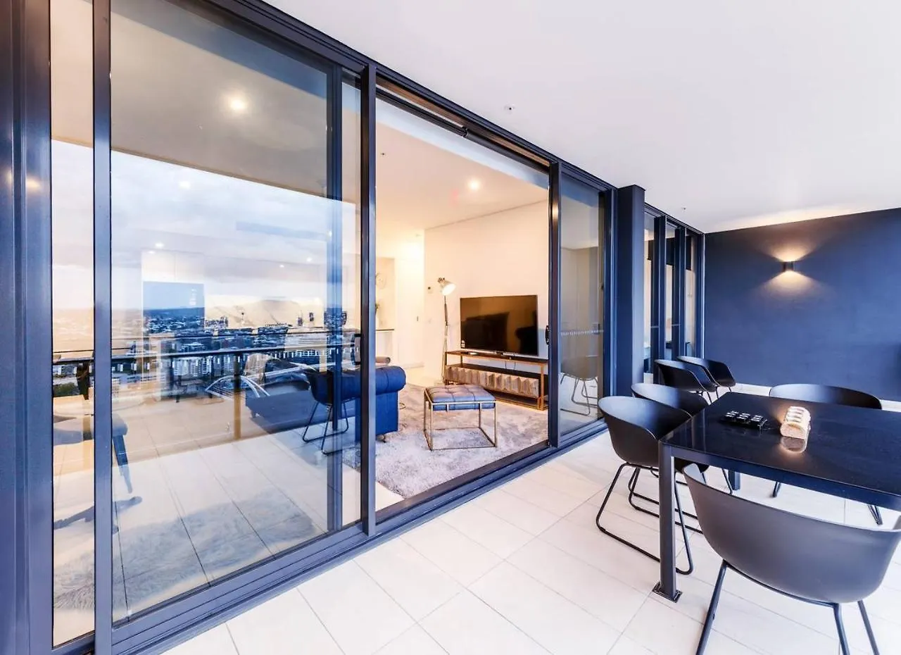 South Bank River And City View Apartment Brisbane Australia