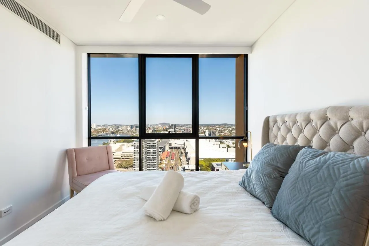 South Bank River And City View Apartment Brisbane