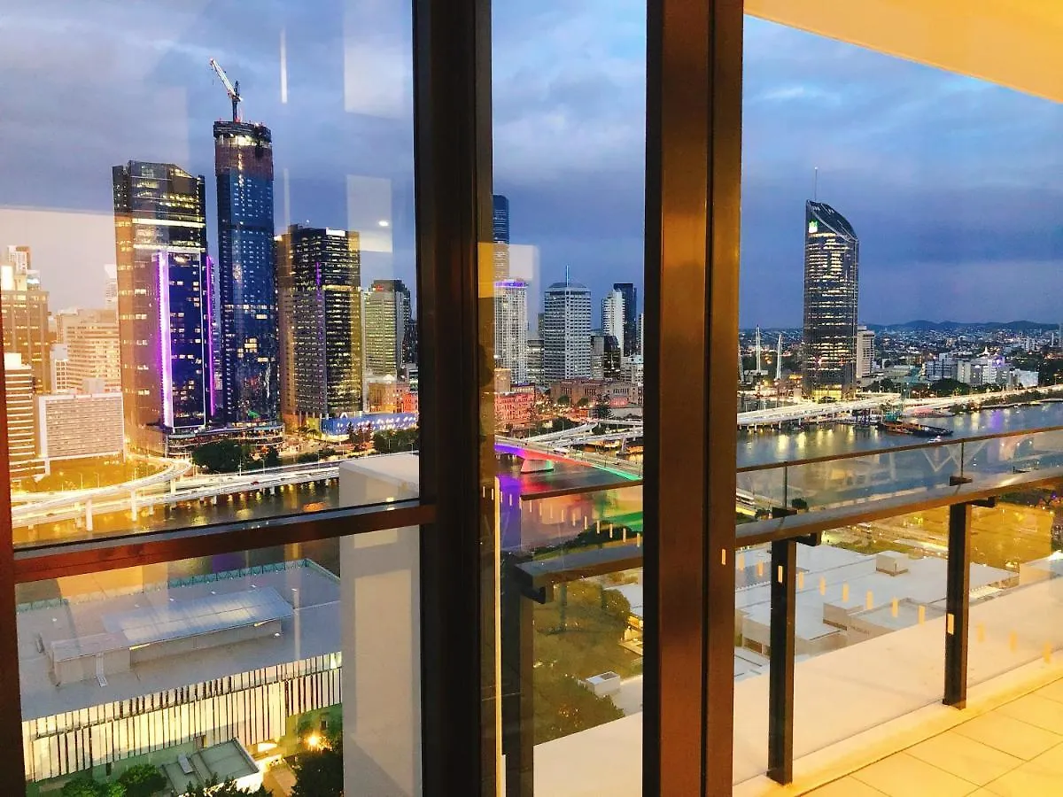 South Bank River And City View Apartment Brisbane