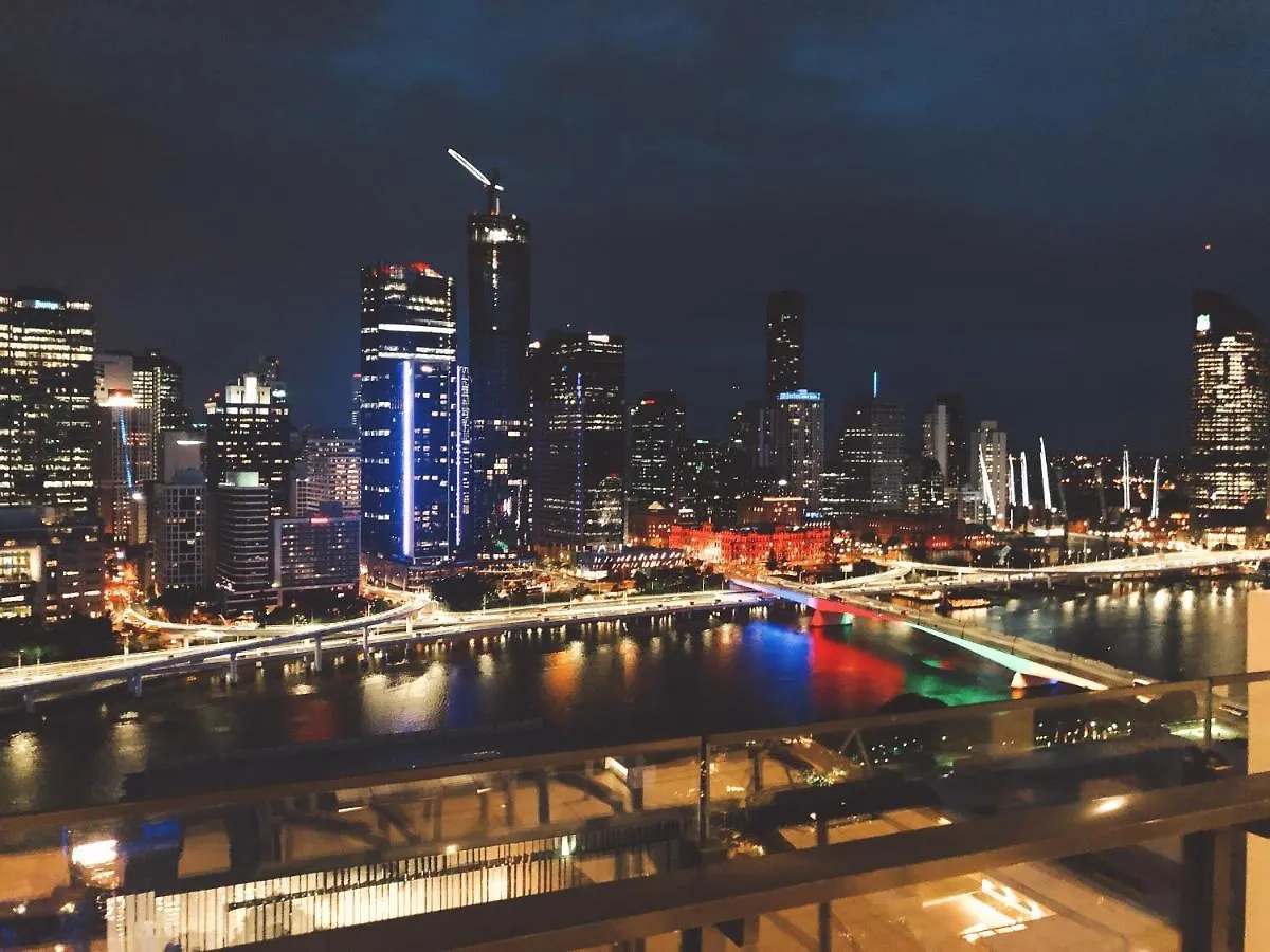 South Bank River And City View Apartment Brisbane