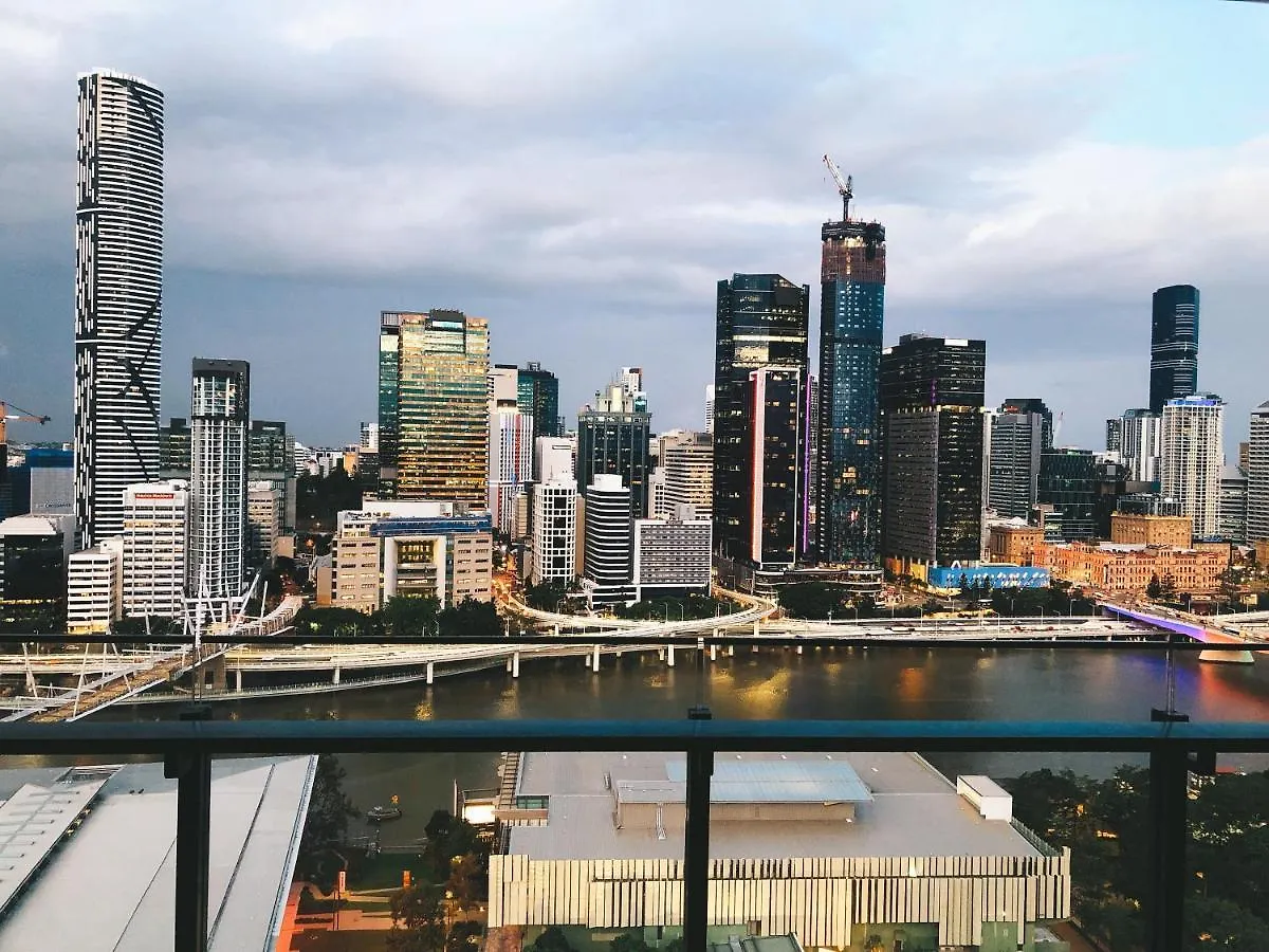 South Bank River And City View Apartment Brisbane Australia
