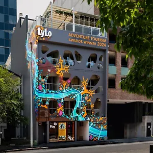  Hostel Lylo