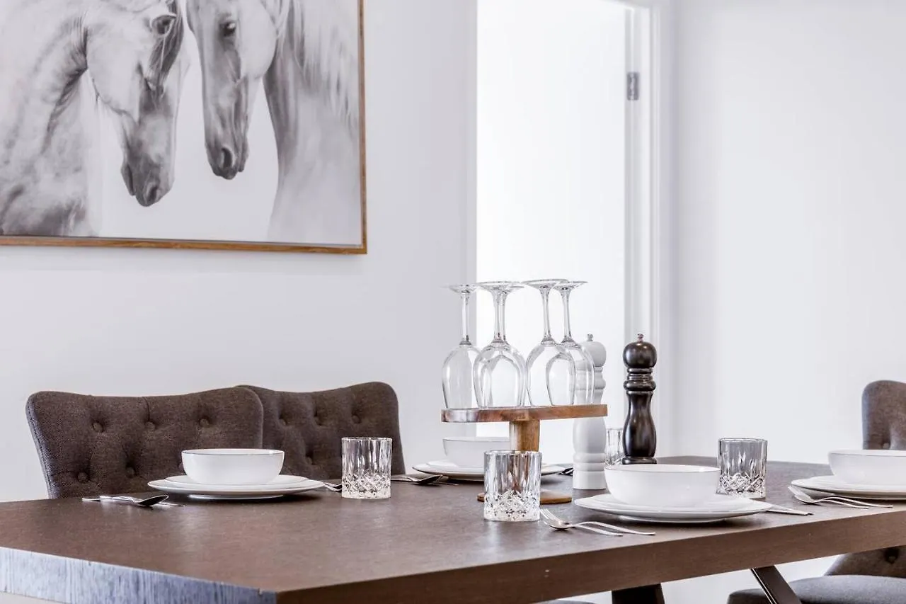 South Bank River And City View Apartment بريزبين