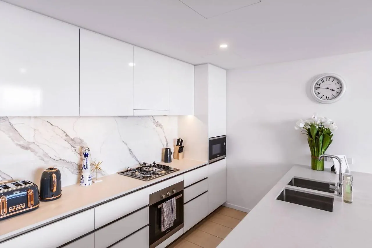 South Bank River And City View Apartment بريزبين
